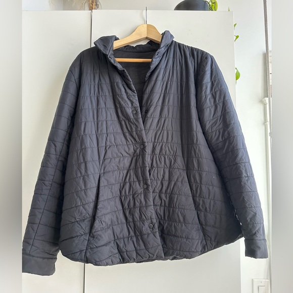 Lululemon Down Jacket size 10 - Picture 1 of 3